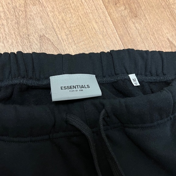 Essentials Sweatpants - Brand New - Picture 6 of 7